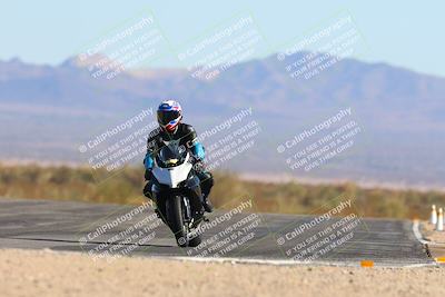 media/Jan-13-2025-Ducati Revs (Mon) [[8d64cb47d9]]/3-B Group/Session 2 (Turn 11 Tip in)/